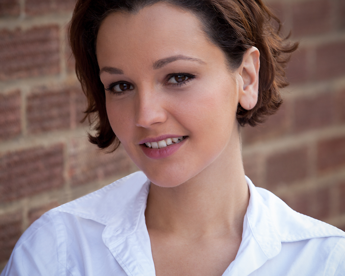Alex Metaxa, Actress